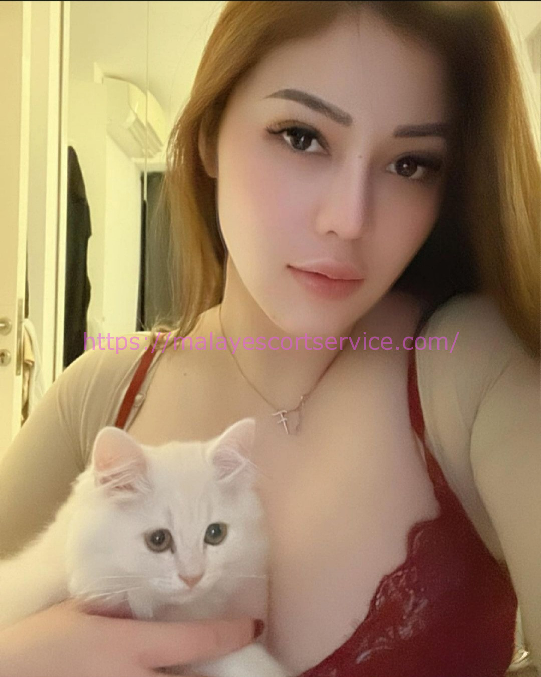 Malay call girl